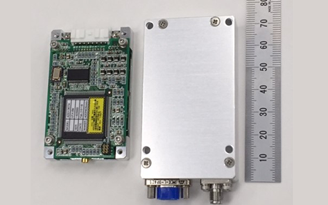 A64/74　S-band/UHF Transmitter